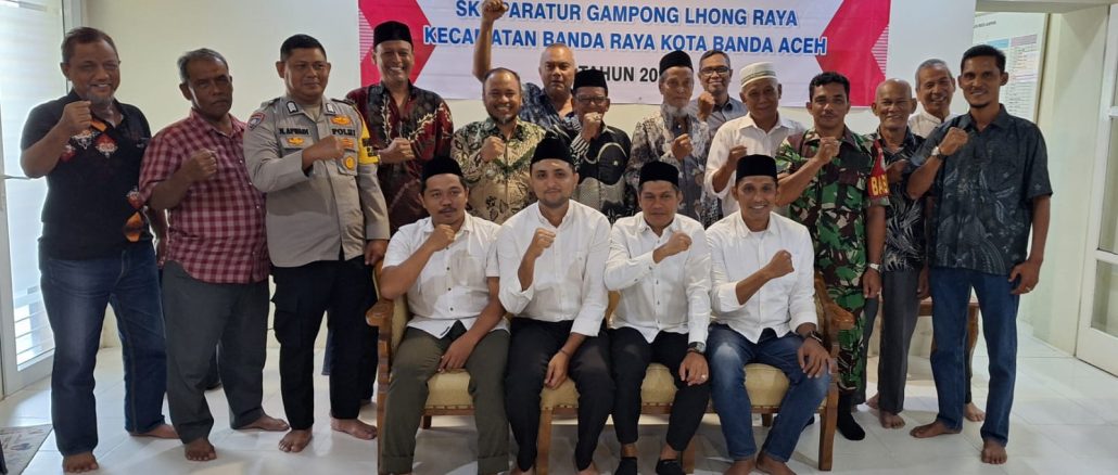 Pengukuhan Aparatur Gampong